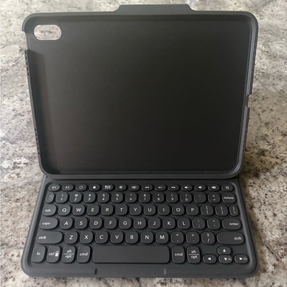 Zagg Gray Tablet Keyboard Folio - sku zkb105pkb34